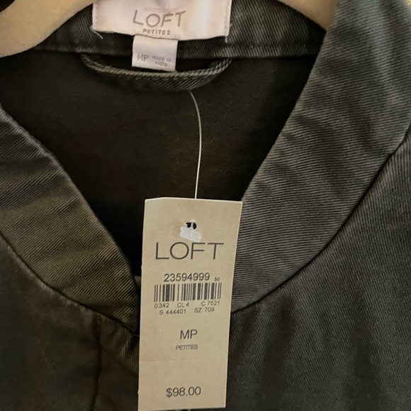 Loft Jacket - Picture 2 of 3